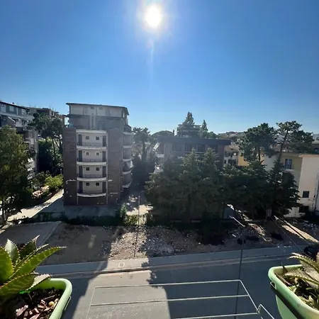 Comfortable Near The Apartman *